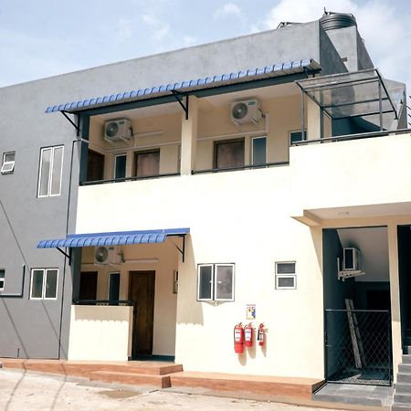 Nnr Wattala Hotel Exterior photo